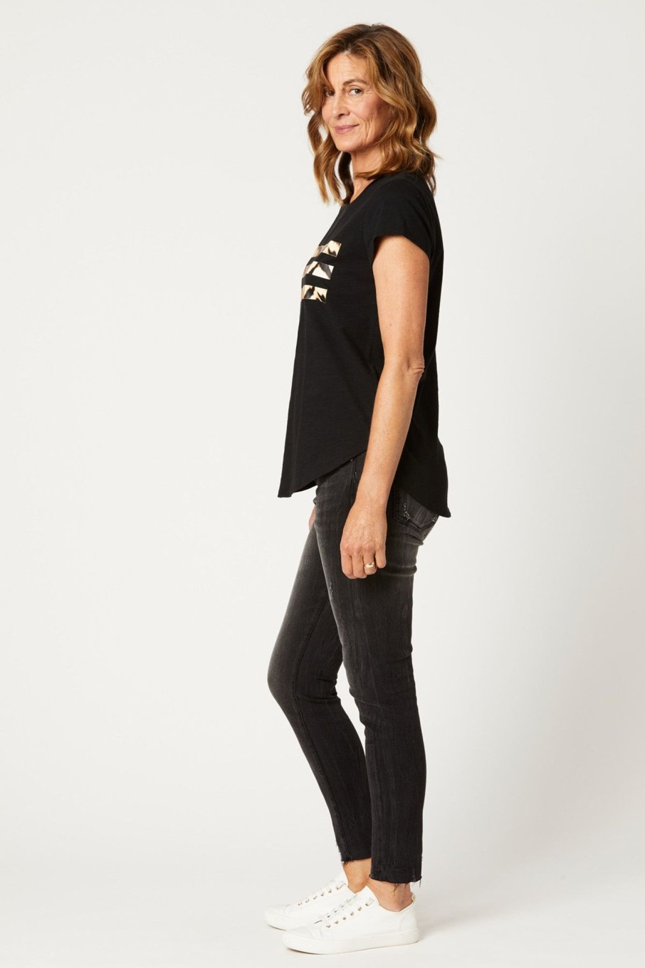 Clothing eb&ive T-Shirts | Lioness Tshirt - Black / Tigress