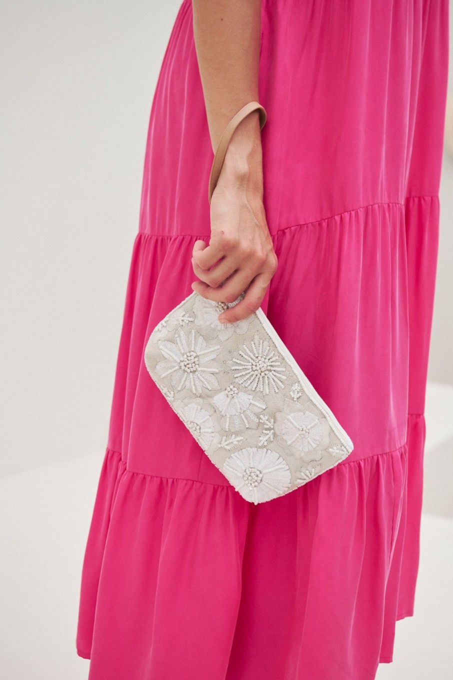 Accessories eb&ive | Flourish Clutch - Tusk