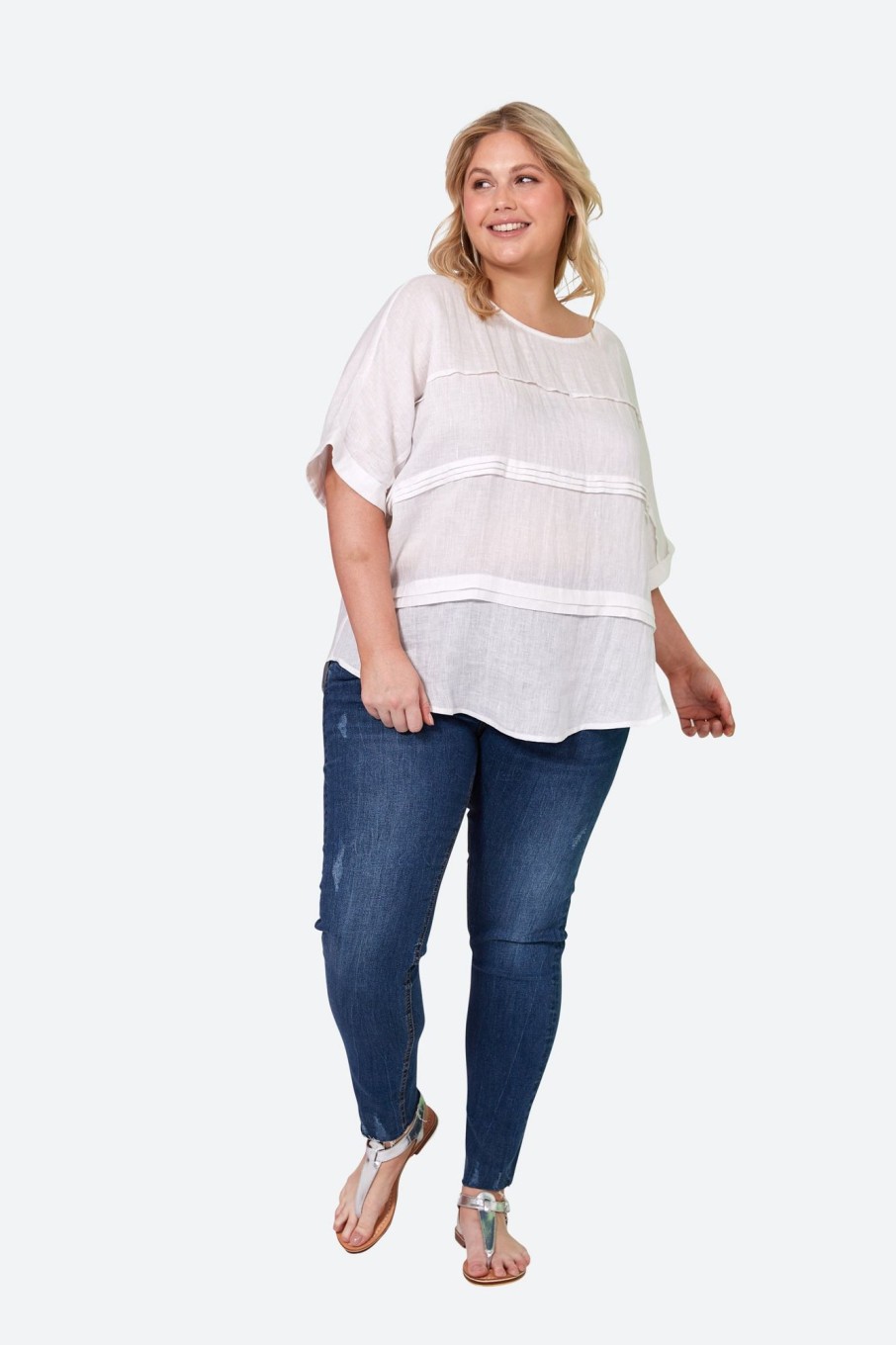 Clothing eb&ive Blouses | La Vie Pintuck Top - Blanc