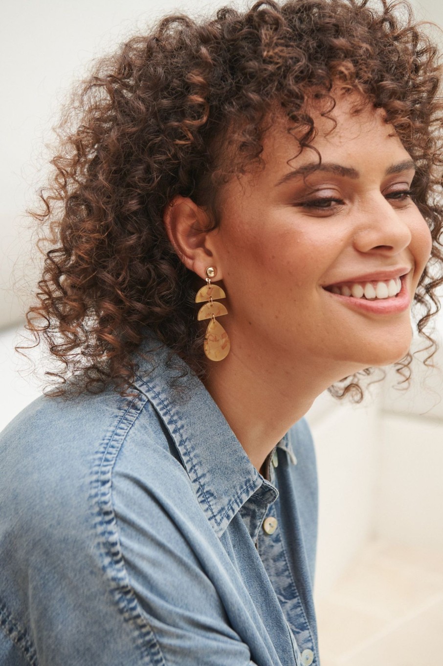 Accessories eb&ive Earrings | Elan Drop Earring - Honey