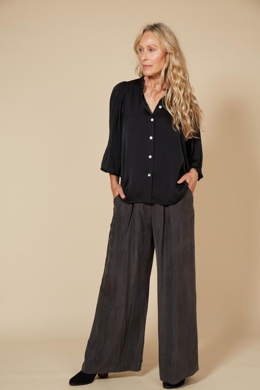 Clothing eb&ive Blouses | Winona Blouse - Ebony